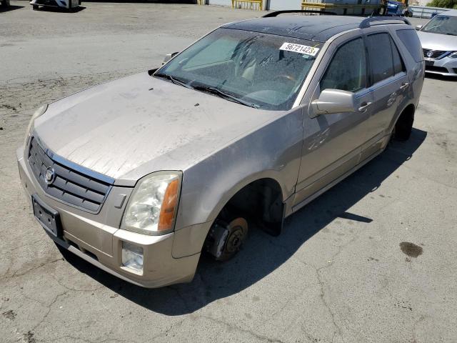 1GYEE637X50137189 - 2005 CADILLAC SRX GOLD photo 1