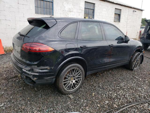 WP1AA2A24HKA91415 - 2017 PORSCHE CAYENNE BLACK photo 3