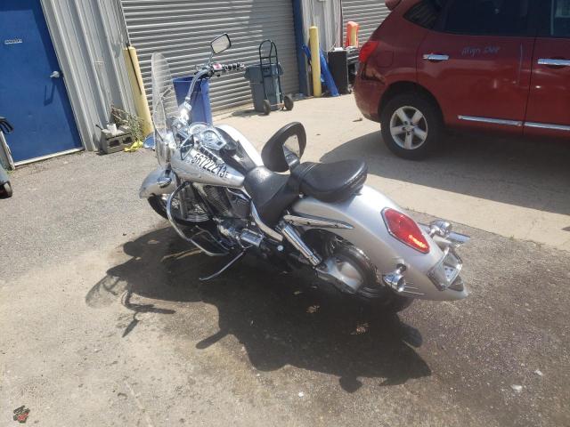 1HFSC52156A300659 - 2006 HONDA VT1300 S SILVER photo 2