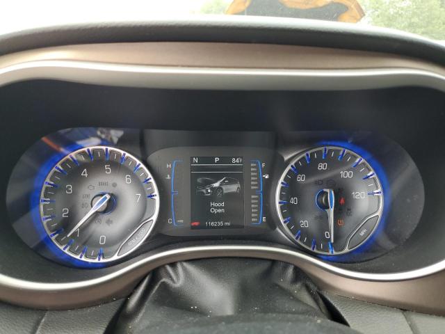 2C4RC1BGXHR642290 - 2017 CHRYSLER PACIFICA TOURING L WHITE photo 9