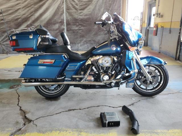 1HD1FCW175Y634093 - 2005 HARLEY-DAVIDSON FLHTCUI 蓝色 照片 1