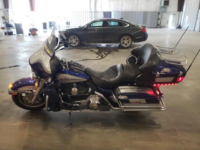 1HD1FCW146Y673919 - 2006 HARLEY-DAVIDSON FLHTCUI 蓝色 照片 3