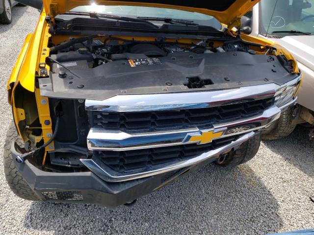 3GCUKREC7HG283233 - 2017 CHEVROLET silverado K1500 LT YELLOW photo 11