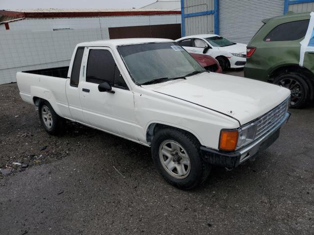 JT4RN56D4E5017328 - 1984 TOYOTA PICKUP XTRACAB RN56 DLX WHITE photo 4