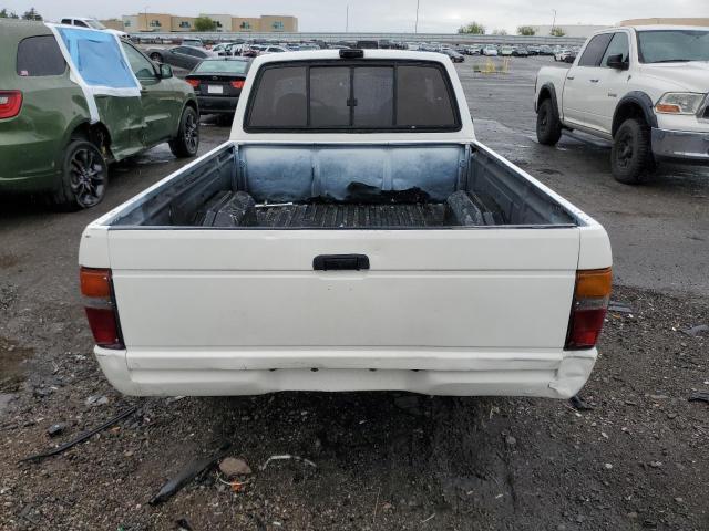 JT4RN56D4E5017328 - 1984 TOYOTA PICKUP XTRACAB RN56 DLX WHITE photo 6