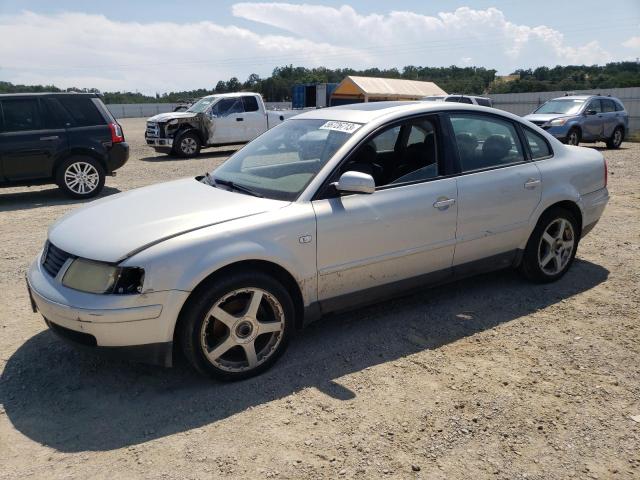 WVWBH63B31P012878 - 2001 VOLKSWAGEN PASSAT GLX Gümüş foto 1