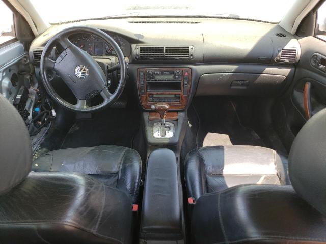 WVWBH63B31P012878 - 2001 VOLKSWAGEN PASSAT GLX Gümüş foto 8