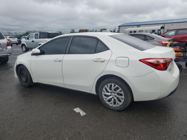 5YFBURHE6JP820270 - 2018 TOYOTA COROLLA L 白色 照片 2