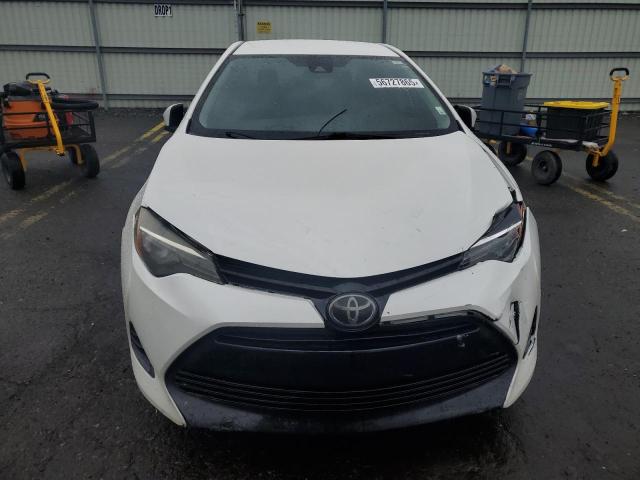 5YFBURHE6JP820270 - 2018 TOYOTA COROLLA L 白色 照片 5