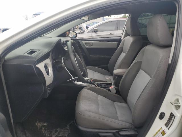 5YFBURHE6JP820270 - 2018 TOYOTA COROLLA L 白色 照片 7