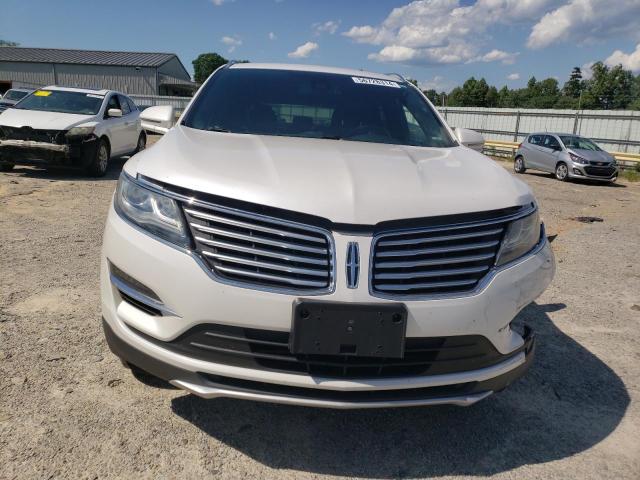 5LMCJ2D96HUL15719 - 2017 LINCOLN MKC SELECT Սպիտակ լուսանկար 5