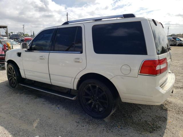 5LMFU27557LJ06649 - 2007 LINCOLN NAVIGATOR 白色 照片 2