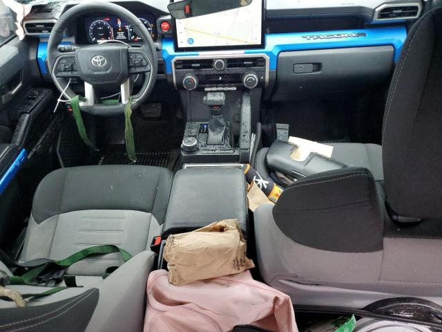 3TYLC5LN5RT011261 - 2024 TOYOTA TACOMA DOUBLE CAB رمادي صورة 8