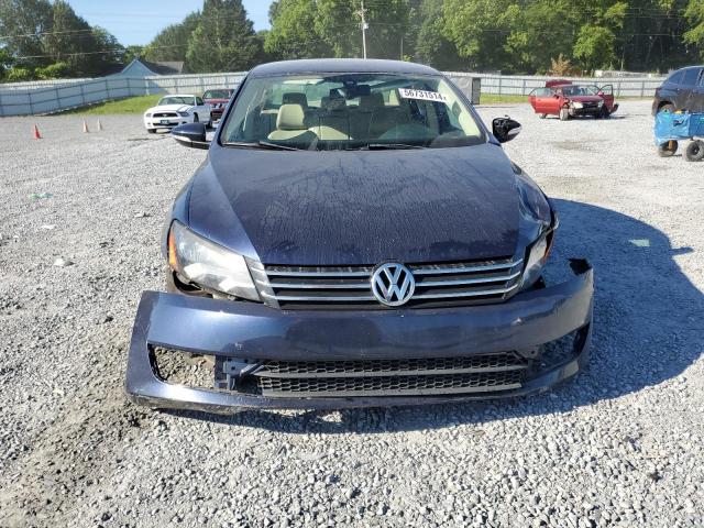 1VWBH7A34CC069342 - 2012 VOLKSWAGEN PASSAT SE BLUE photo 5