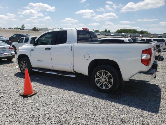 5TFUW5F10FX462586 - 2015 TOYOTA TUNDRA DOUBLE CAB SR/SR5 WHITE photo 2