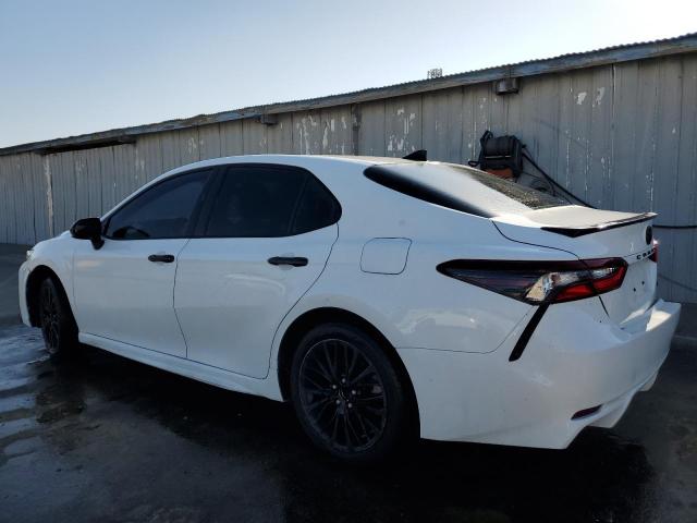 4T1G11AK2MU416059 - 2021 TOYOTA CAMRY SE 白色 照片 2