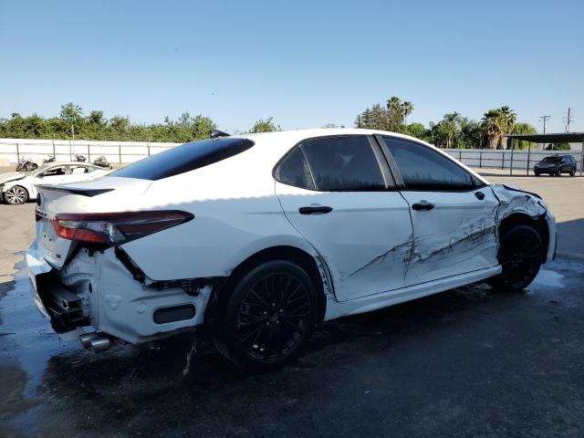 4T1G11AK2MU416059 - 2021 TOYOTA CAMRY SE 白色 照片 3