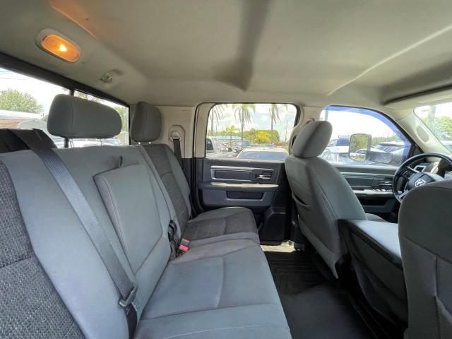 3C6UR5MLXGG126341 - 2016 RAM 2500 SLT თეთრი ფოტო 6