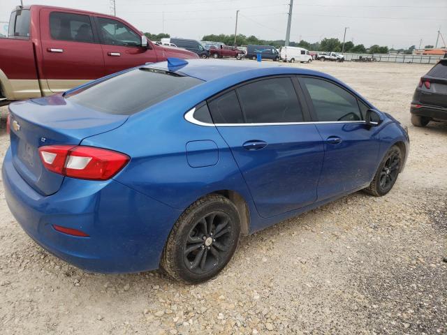 1G1BE5SM2J7231782 - 2018 CHEVROLET CRUZE LT BLUE photo 3