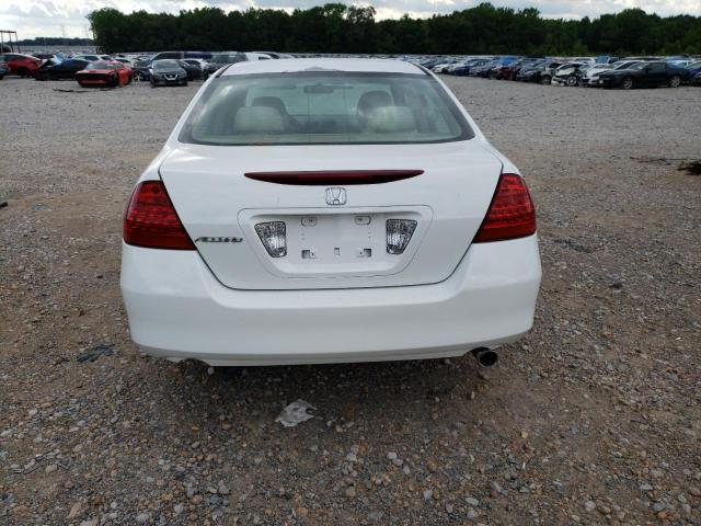 1HGCM55177A132324 - 2007 HONDA ACCORD VALUE WHITE photo 6