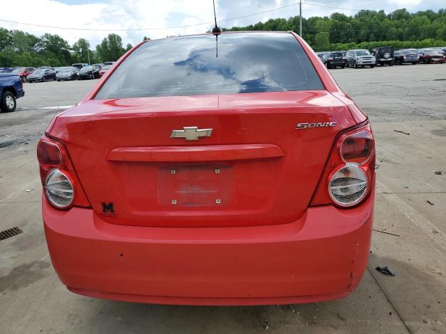 1G1JA5SH4F4197055 - 2015 CHEVROLET SONIC LS RED photo 6