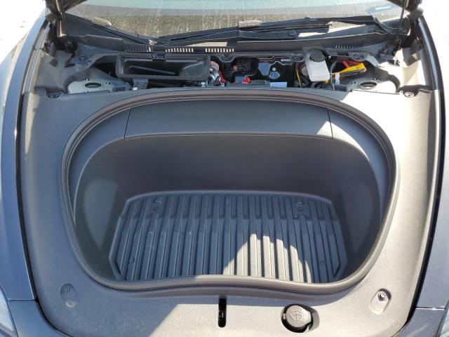 5YJ3E1ET0RF825803 - 2024 TESLA MODEL 3 Schwarz Foto 11