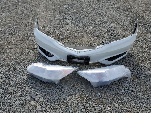 19UDE2F32JA008887 - 2018 ACURA ILX BASE WATCH PLUS WHITE photo 12
