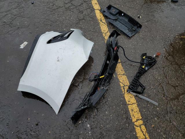 3KPF24AD3KE132998 - 2019 KIA FORTE FE SILVER photo 12