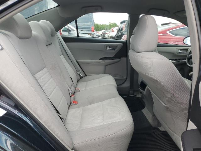 4T1BF1FK8HU375737 - 2017 TOYOTA CAMRY LE BLUE photo 10