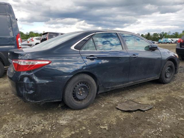 4T1BF1FK8HU375737 - 2017 TOYOTA CAMRY LE BLUE photo 3