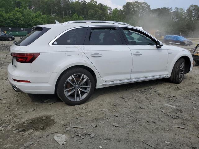 WA18NAF41JA143002 - 2018 AUDI A4 ALLROAD PREMIUM PLUS WHITE photo 3