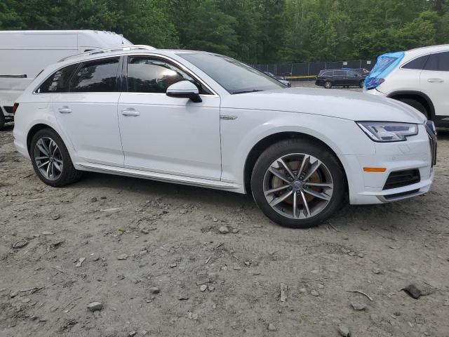 WA18NAF41JA143002 - 2018 AUDI A4 ALLROAD PREMIUM PLUS WHITE photo 4