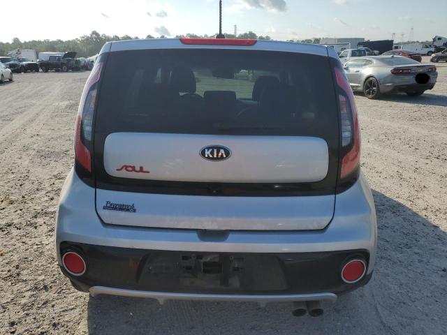 KNDJX3AA9J7552436 - 2018 KIA SOUL ! SILVER photo 6