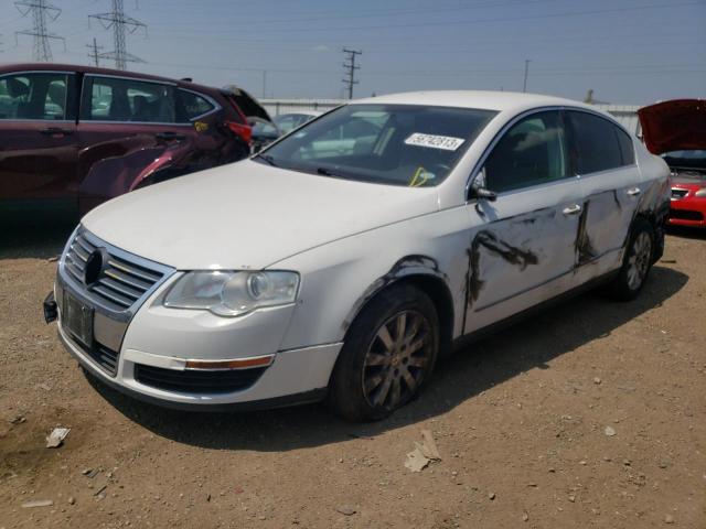 WVWJK73C38E174138 - 2008 VOLKSWAGEN PASSAT TURBO WHITE photo 1