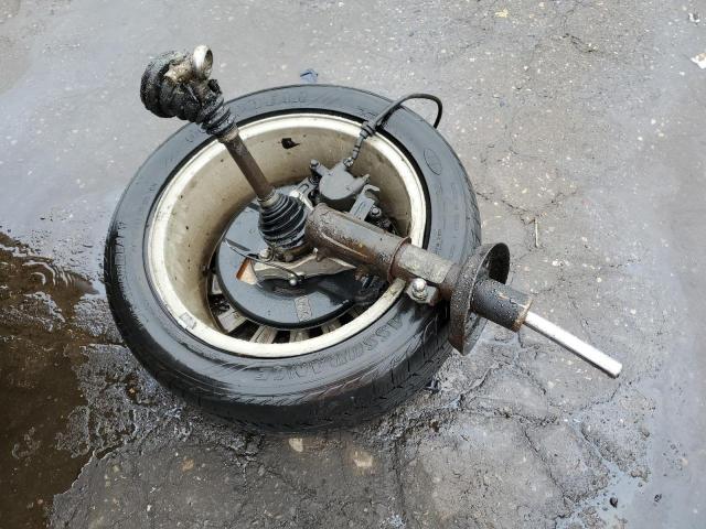 2G4GR5EK1C9122965 - 2012 BUICK REGAL BLACK photo 12