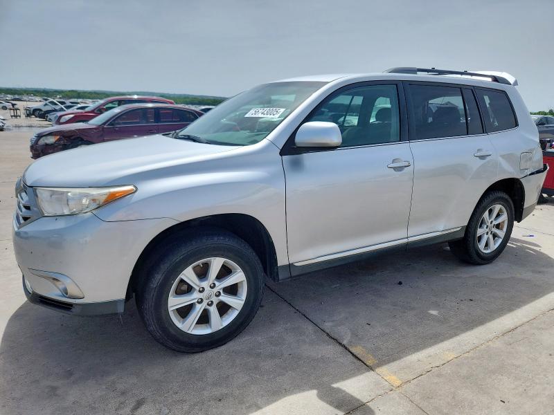 2011 TOYOTA HIGHLANDER BASE, null