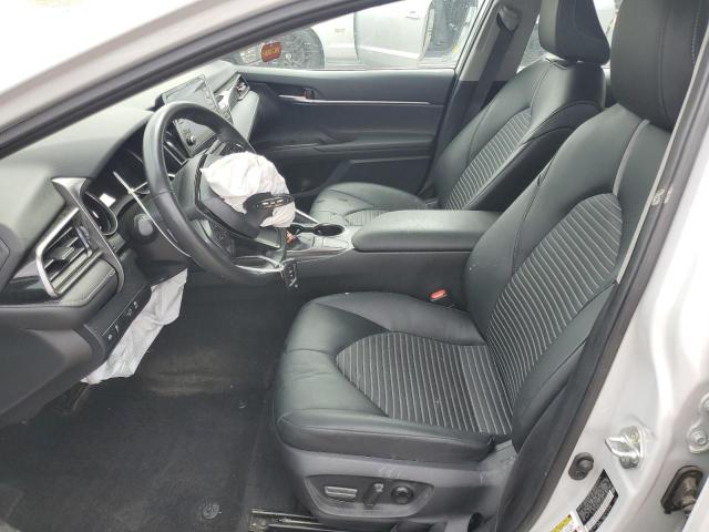 4T1G11AK6RU252533 - 2024 TOYOTA CAMRY SE NIGHT SHADE WHITE photo 7