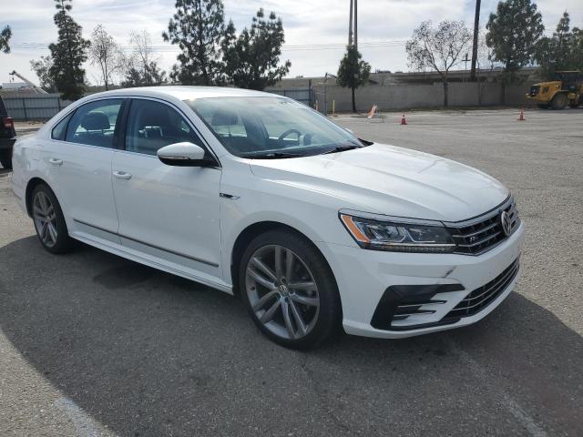 1VWDT7A33HC005677 - 2017 VOLKSWAGEN PASSAT R-LINE თეთრი ფოტო 4