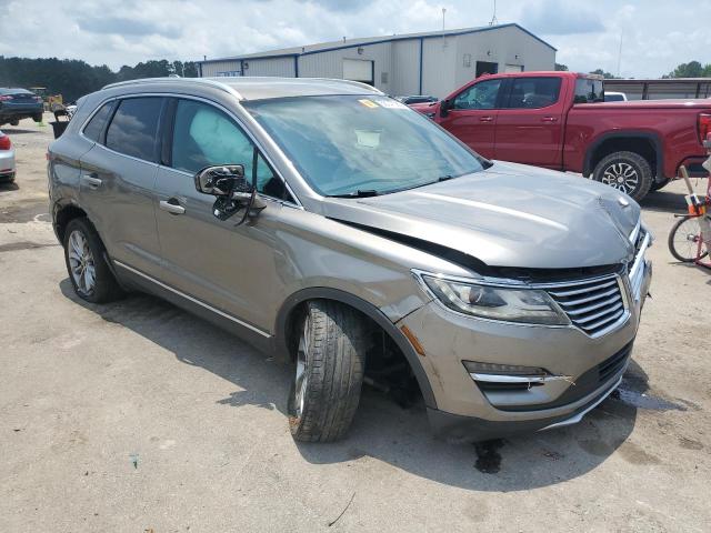 5LMCJ2C91HUL17007 - 2017 LINCOLN MKC SELECT Ոսկեգույն լուսանկար 4