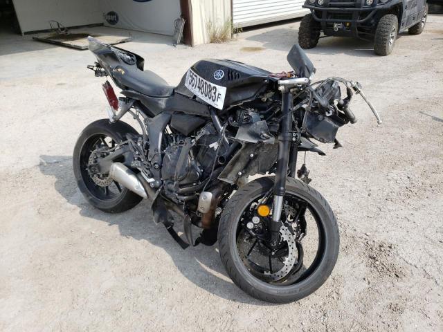 JYARM38E8NA004386 - 2022 YAMAHA YZFR7 BLACK photo 1