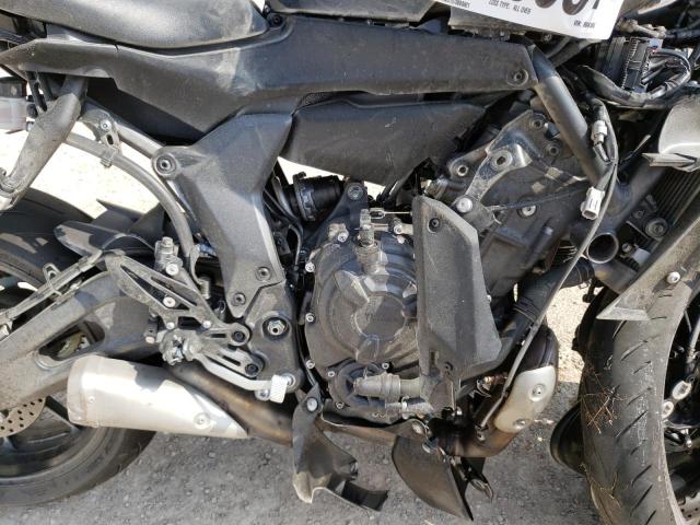 JYARM38E8NA004386 - 2022 YAMAHA YZFR7 BLACK photo 7