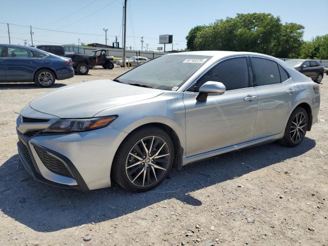 4T1G11AK7RU220805 - 2024 TOYOTA CAMRY SE NIGHT SHADE SILVER photo 1