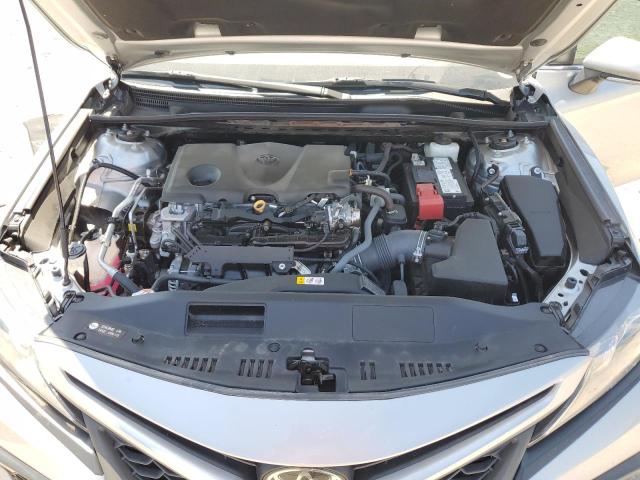 4T1G11AK7RU220805 - 2024 TOYOTA CAMRY SE NIGHT SHADE SILVER photo 11