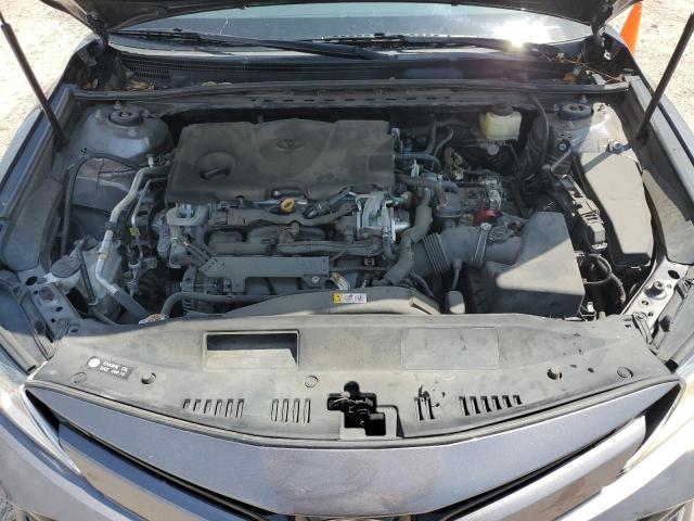 4T1B11HK1JU018174 - 2018 TOYOTA CAMRY L GRAY photo 11