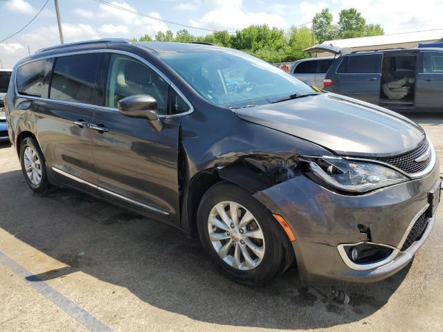 2C4RC1EG6JR228988 - 2018 CHRYSLER PACIFICA TOURING L PLUS GRAY photo 4