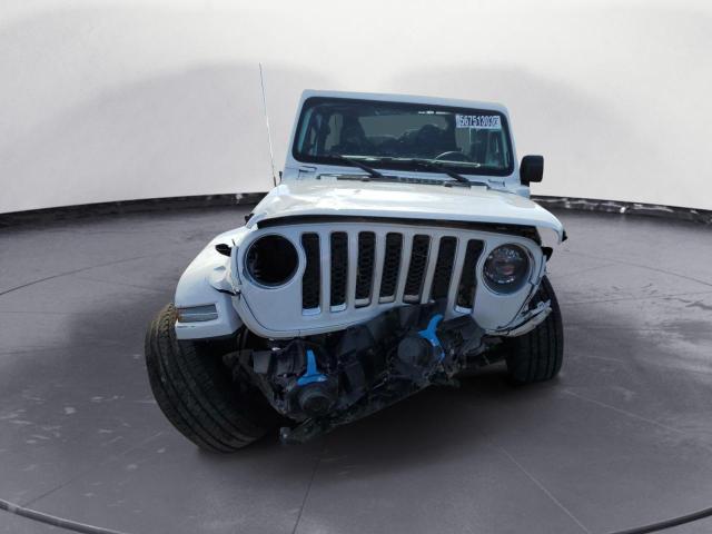 1C4JJXP6XPW627042 - 2023 JEEP WRANGLER SAHARA 4XE BLACK photo 5