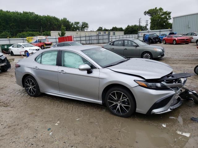 4T1G11AK8PU769989 - 2023 TOYOTA CAMRY SE NIGHT SHADE GRAY photo 4