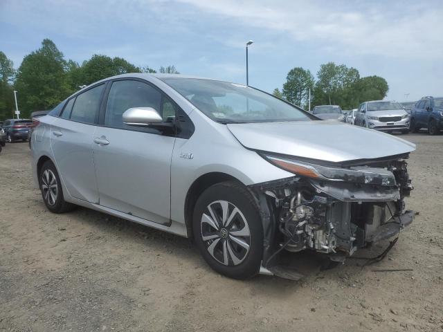 JTDKARFP5H3038090 - 2017 TOYOTA PRIUS PRIM 银色 照片 4
