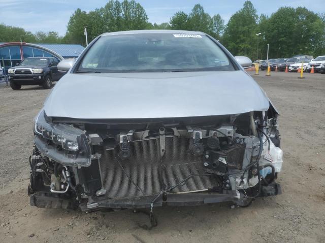 JTDKARFP5H3038090 - 2017 TOYOTA PRIUS PRIM 银色 照片 5