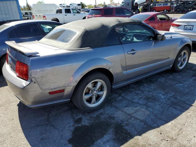 1ZVFT85H765134026 - 2006 FORD MUSTANG GT CHARCOAL photo 3